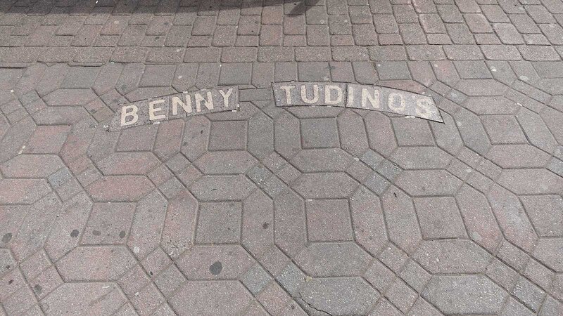 Benny Tudino's - Gallery Photo 9